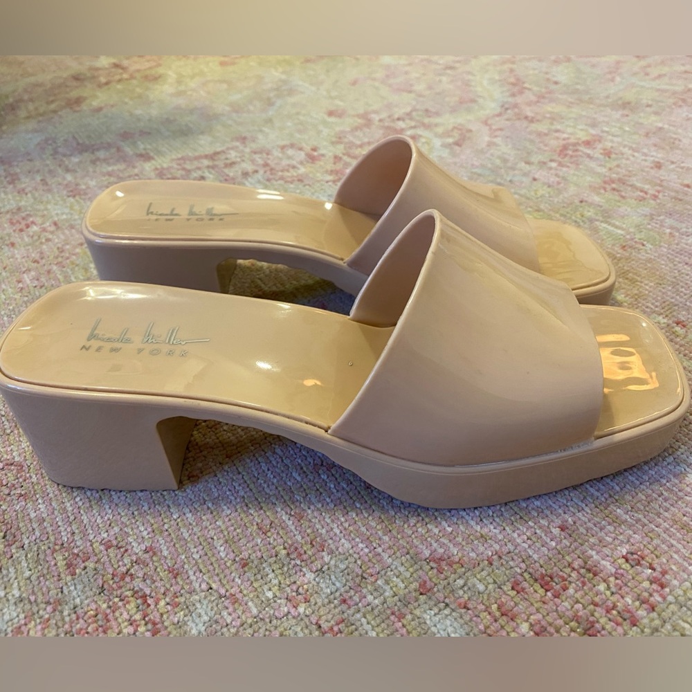 Nicole Miller jelly chunky block heel sandals size 9